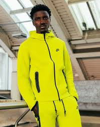 Nike Tech Hoodie Bright Cactus