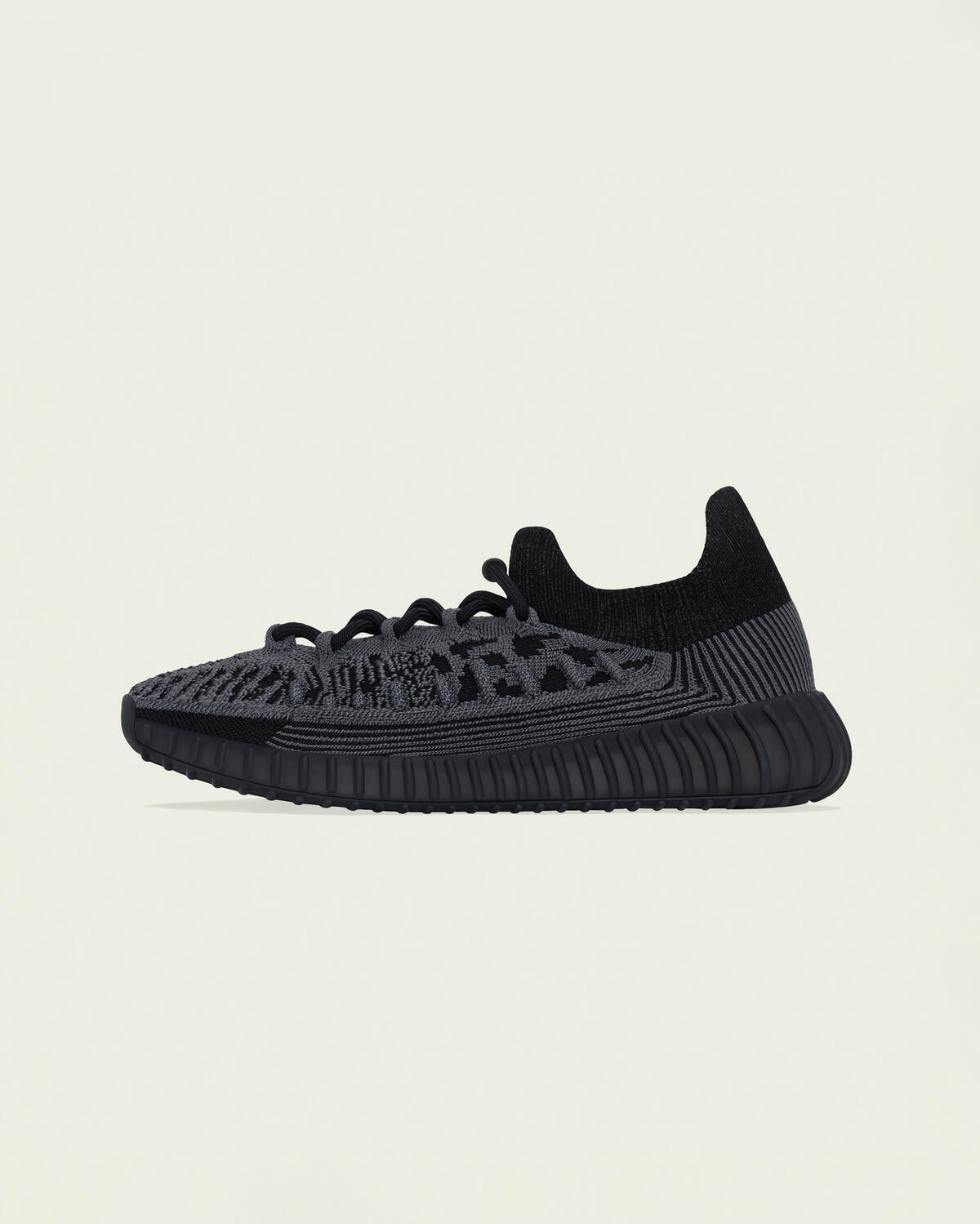 Yeezy 350 v2 Cmpct