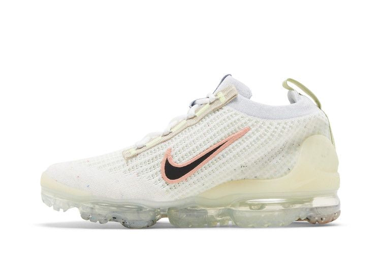 VaporMax 21 Mismatched Swoosh