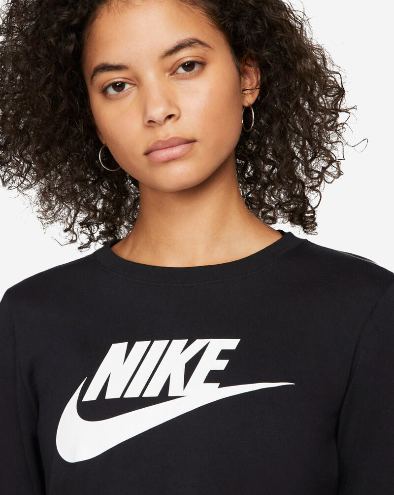 Nike long sleeve women’s