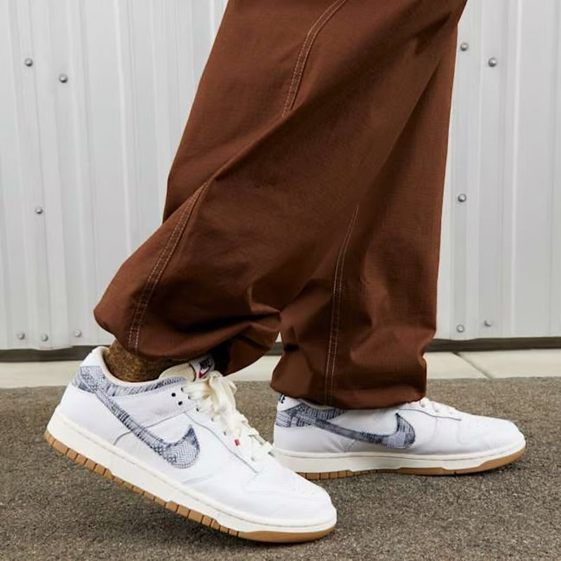 Dunk Low Washed Denim