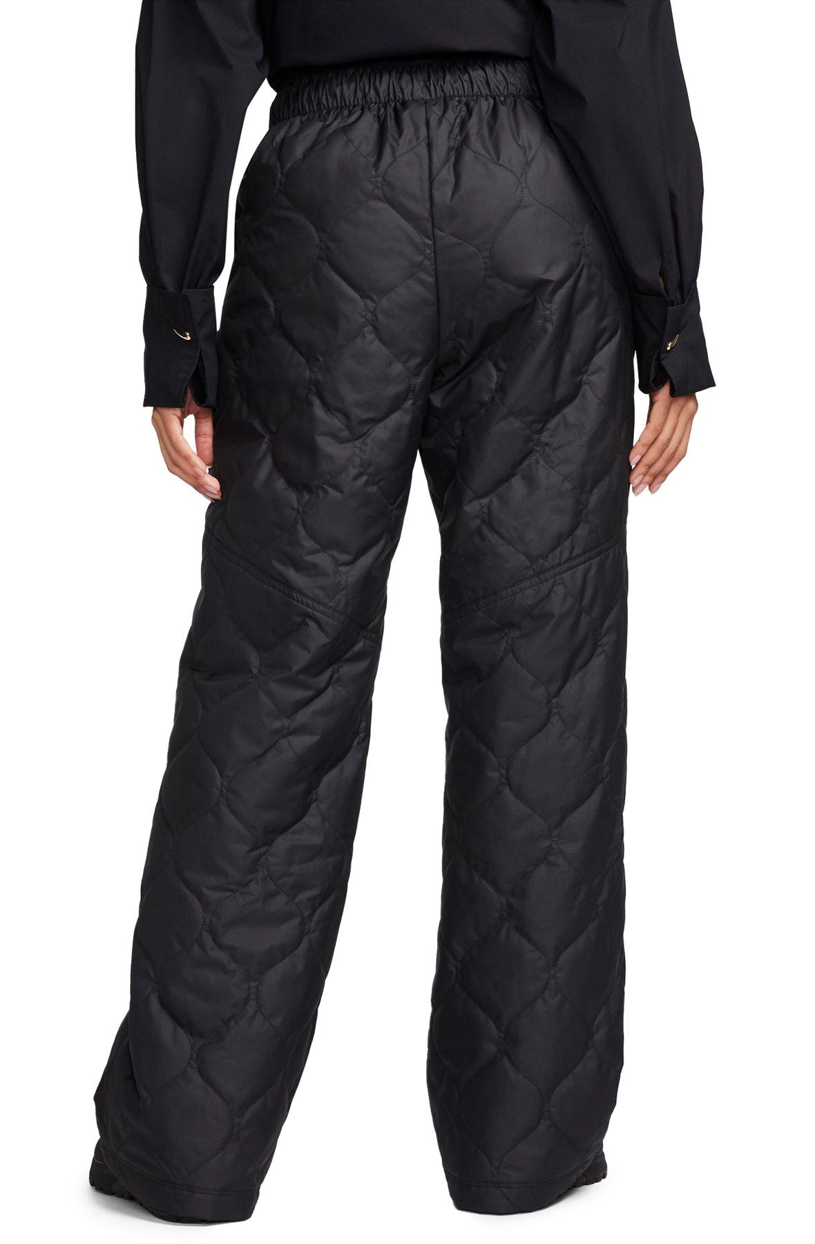 Nike Sportswear Essential
Women's High-Waisted Open-Hem Quilted Pants