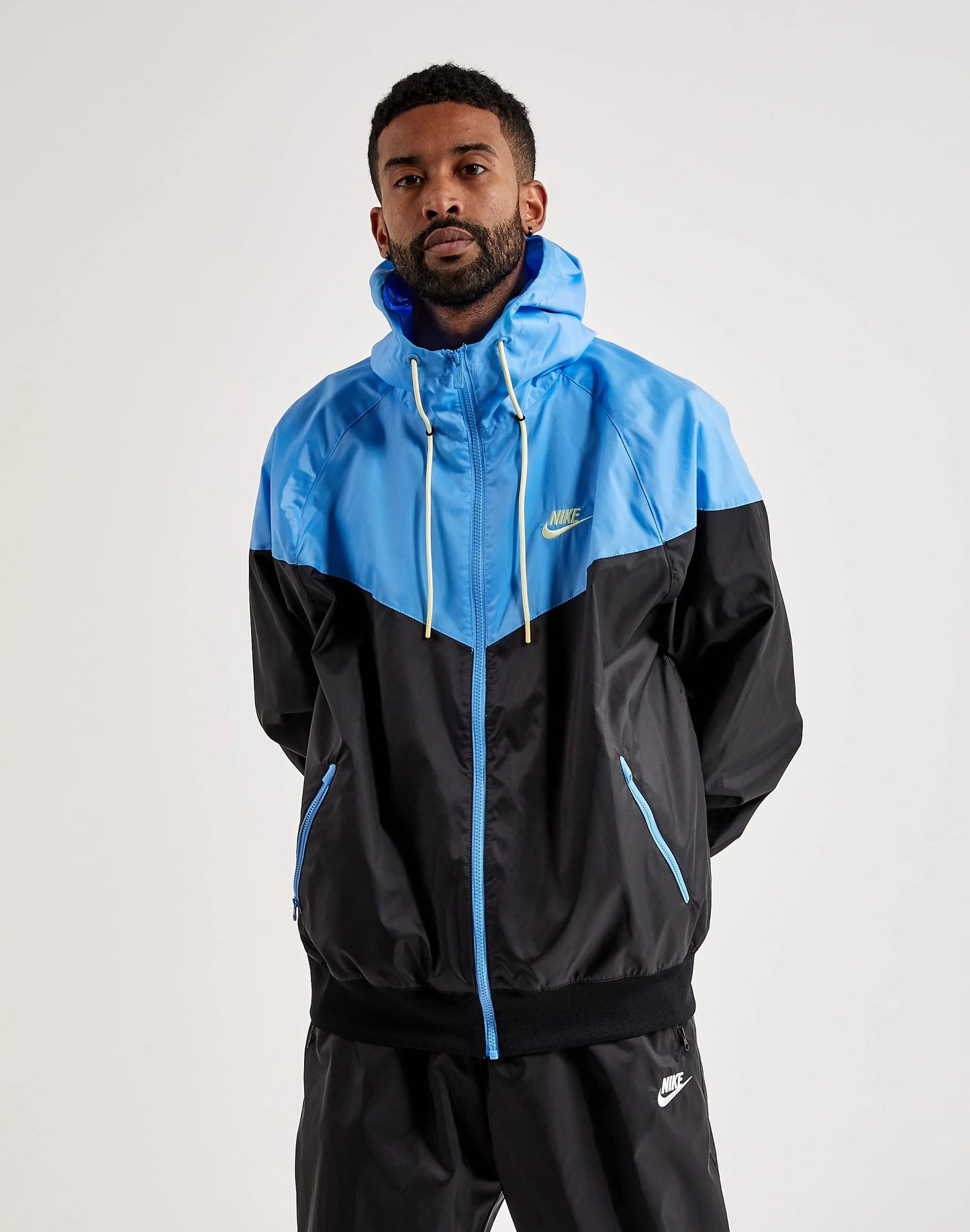 Nike Sportswear Windrunner Hooded Woven Jacket