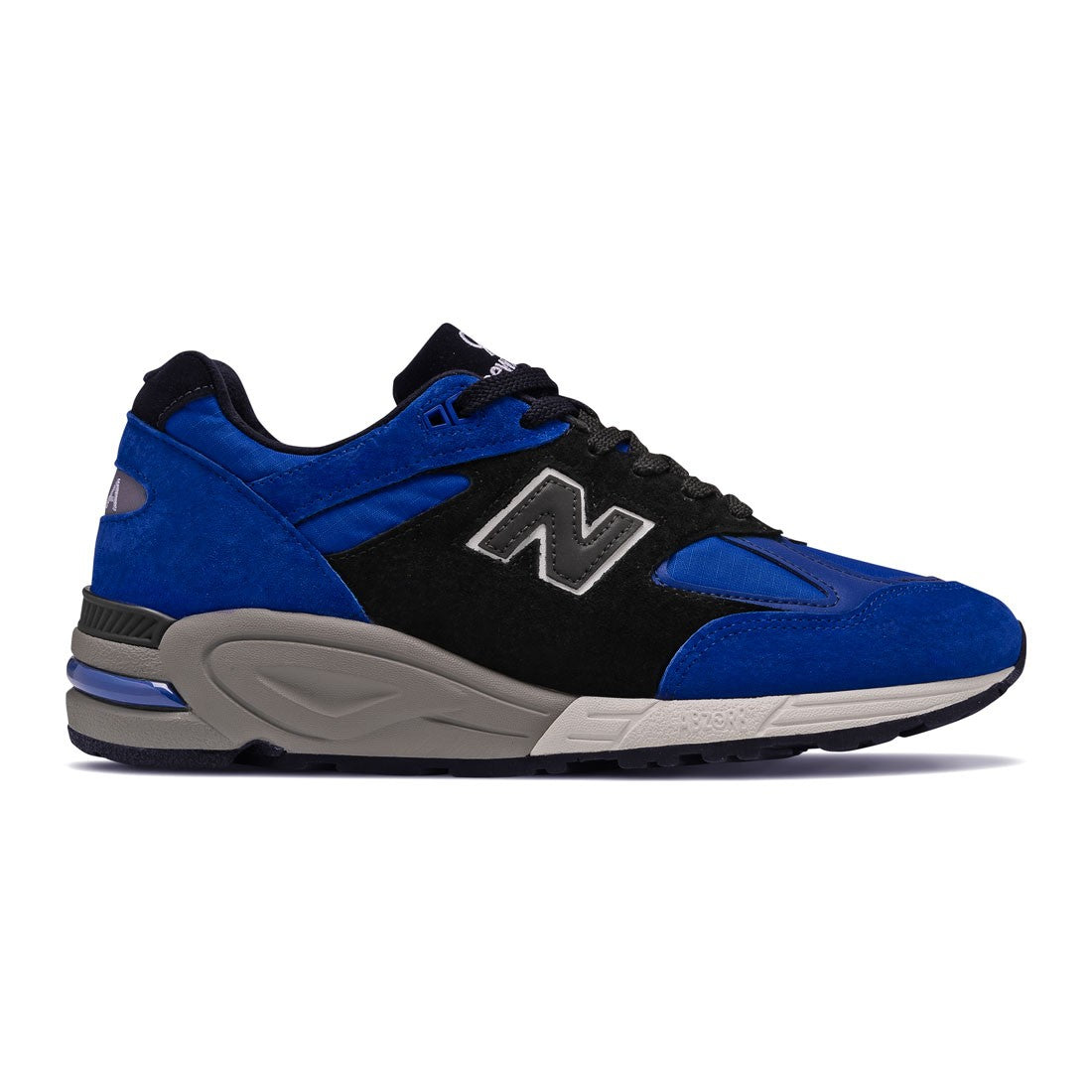 New Balance 990