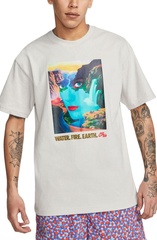 Nike Sportswear Tee