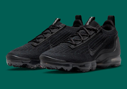 Nike women’s Air VaporMax 2021 triple black