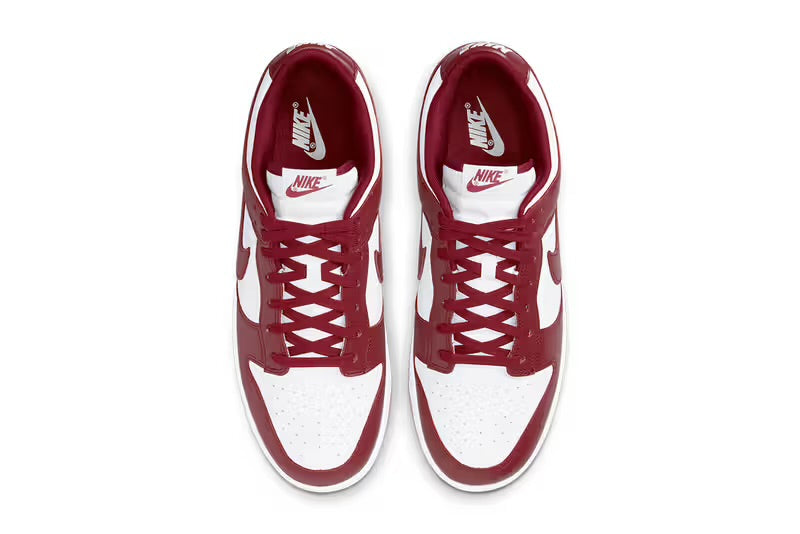Dunk low Team red